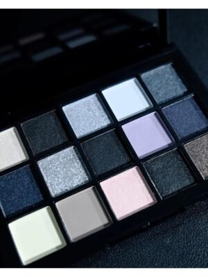 Black Smoked Eye Shadow Palette 15 Colors Neutral Eye Makeup Shiny Pearl Sequins Eye Shadow